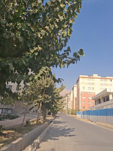 عکس مجمع مسکونی 2800 واحدی آسمان البرز