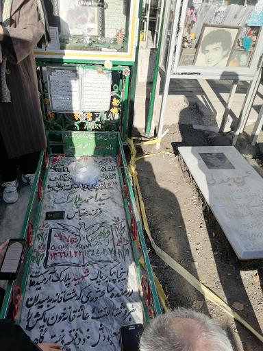 عکس مزار شهید سید احمد پلارک