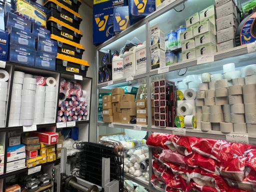 عکس فروشگاه سرد یدک خدامی برودت