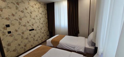 عکس هتل امام خمینی (مرکز بصیرت )