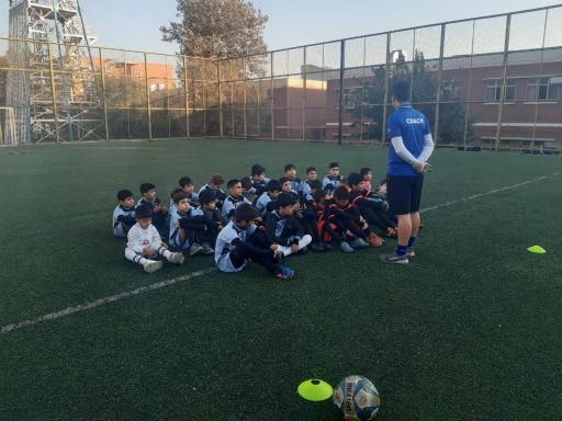 عکس زمین چمن مصنوعی دانشگاه هوایی شهید ستاری 