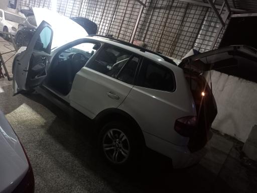 عکس تعمیرگاه تخصصی بنز و بی ام و راهب