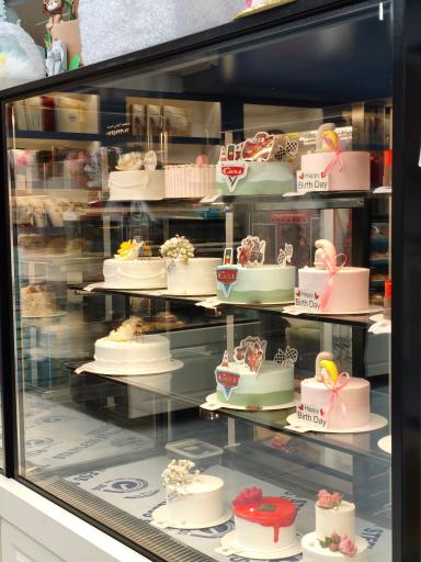 عکس شیرینی سرای سور