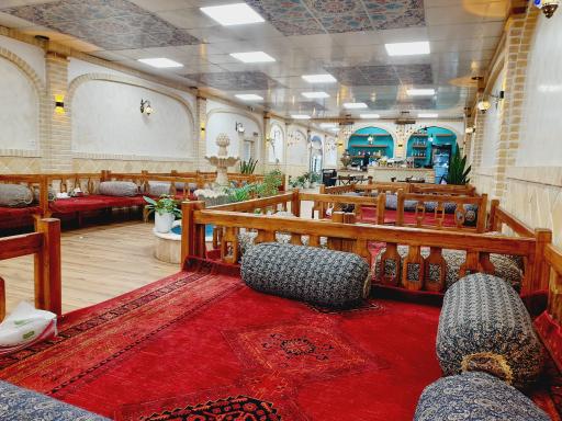 عکس کافه رستوران سنتی شهر کباب