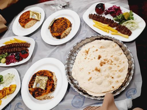 عکس کافه رستوران سنتی شهر کباب