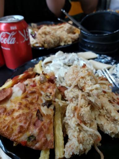 عکس فست فود فود هانتر