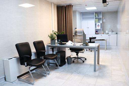 عکس کلینیک تخصصی بازتوانی قلب ایران زمین