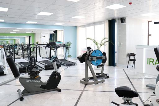 عکس کلینیک تخصصی بازتوانی قلب ایران زمین