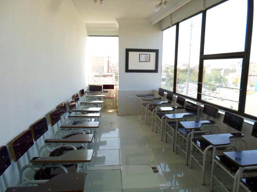 عکس کالج زبان هزاره سوم