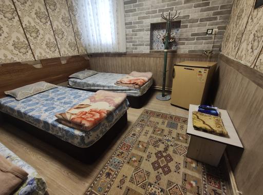 عکس هتل و سفره خانه سنتی سیاوش