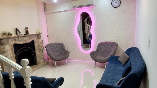 عکس مرکز لیزر آترین