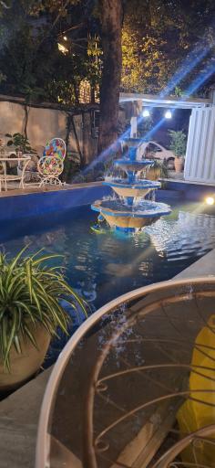 عکس کافه آفتابگردان