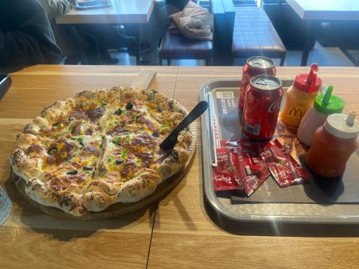 عکس فست فود هفت آسمان