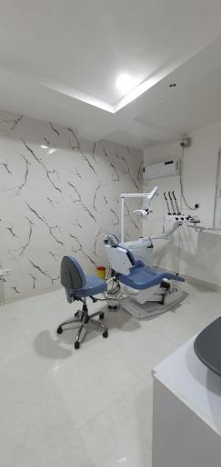 عکس دکتر فاطمه سردارپور متخصص دندان پزشکی