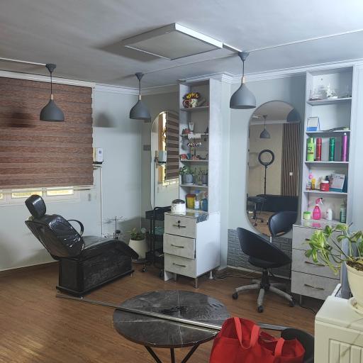 عکس آموزشگاه و سالن زیبایی شبنم ذوقی