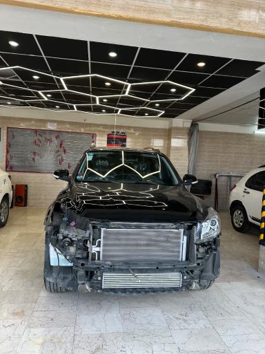 عکس کلینیک اتومبیل کارینو