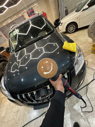 عکس کلینیک اتومبیل کارینو