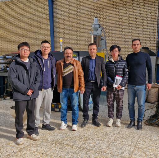 عکس کارخانه تولید لوله و اتصالات جی سان