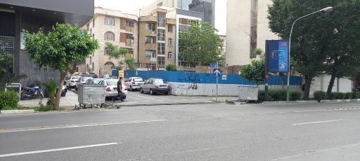 عکس پارکینگ عمومی طالقانی