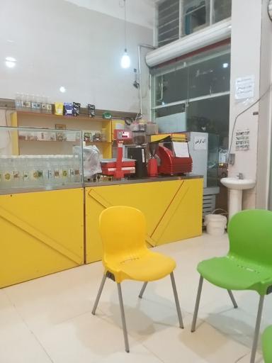 کافه صبحانه الله آبادعباسی 