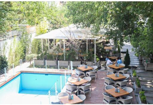 عکس کافه رستوران لوکاس