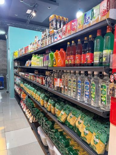 عکس آوینا مارکت