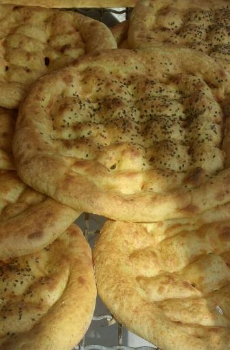 عکس مجتمع نان نورا