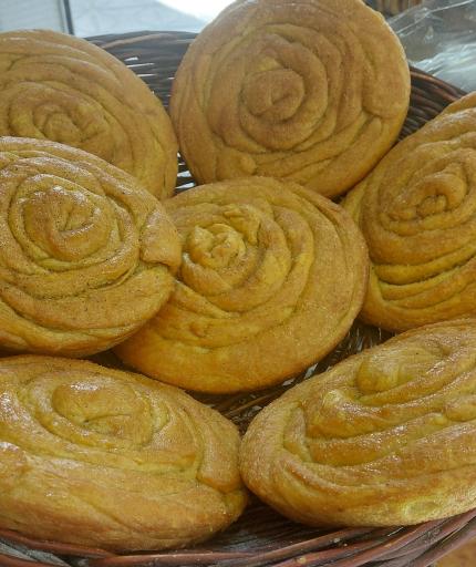 عکس مجتمع نان نورا