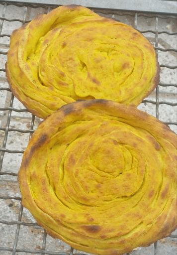 عکس مجتمع نان نورا