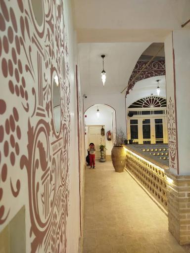 هتل و عمارت سنتی چهارباغ 