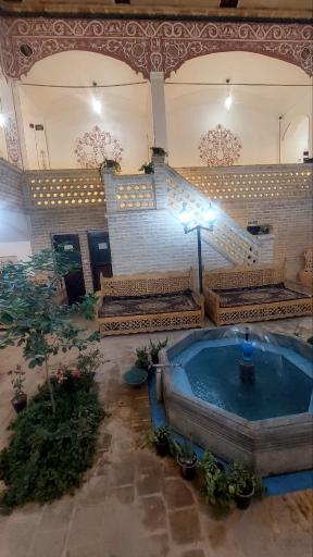 هتل و عمارت سنتی چهارباغ 