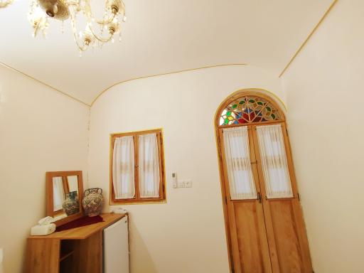 عکس هتل سنتی چهارباغ