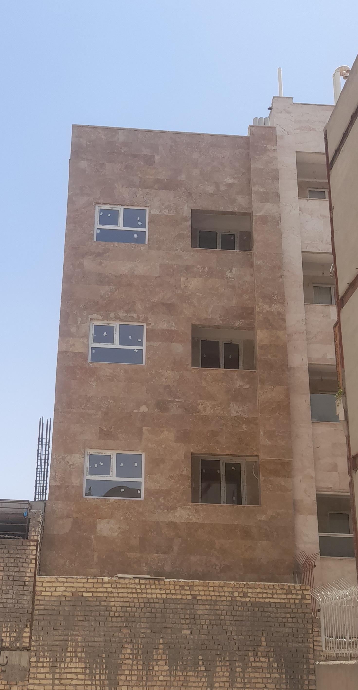 عکس درب و پنجره فجر