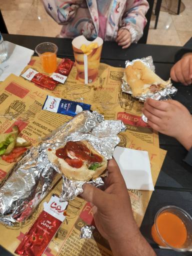 عکس فست فود مسویچ