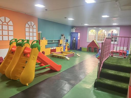 مهد کودک مهر و ماه