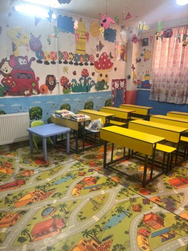 مهد کودک مهر و ماه