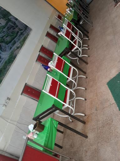 عکس غذاخوری جبرائیل