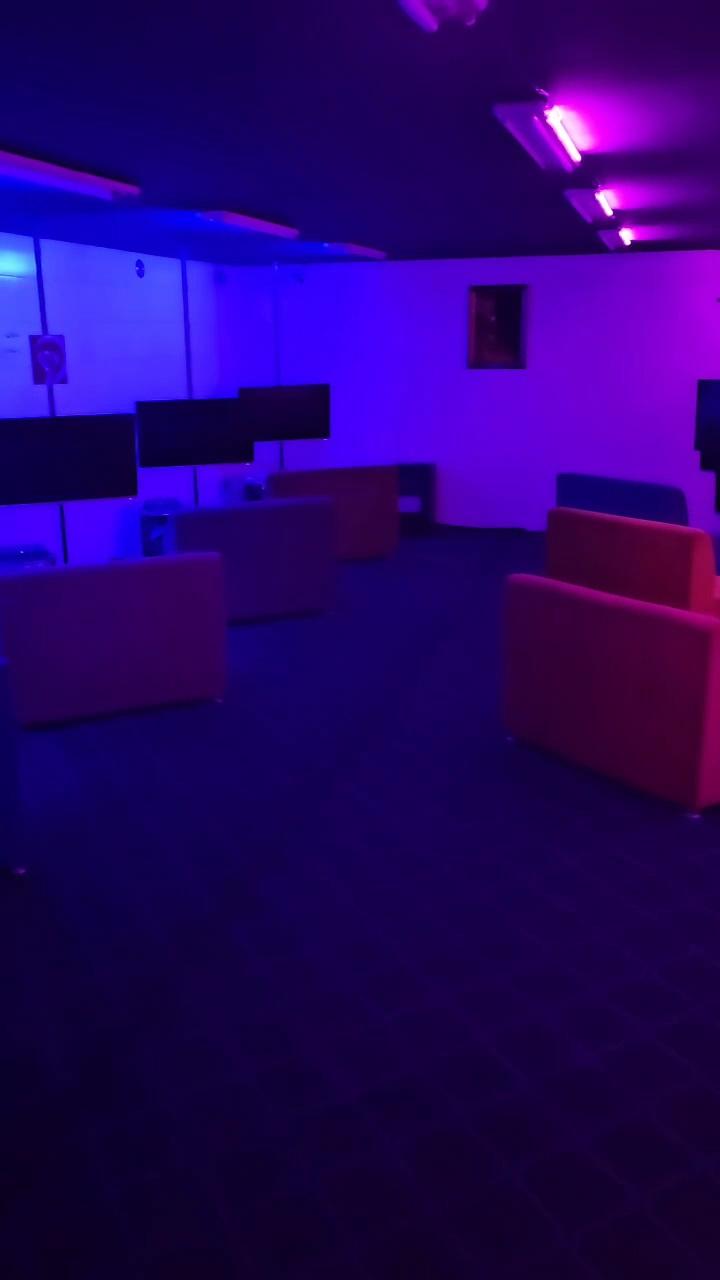 عکس گیم نت مکعب