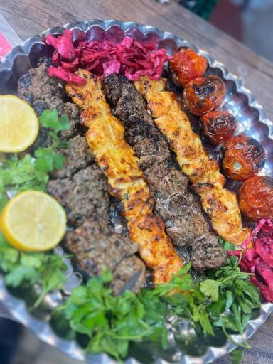 عکس رستوران بانوی تالش