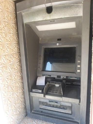 عکس خودپرداز بانک پاسارگاد