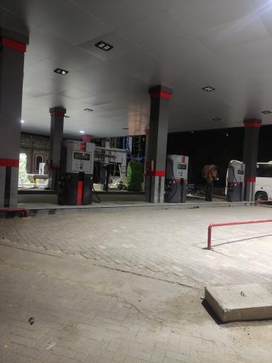 عکس پمپ بنزین علی‌نژاد