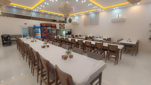 عکس کافه رستوران و تهیه غذای پاسارگاد