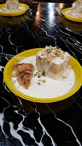 عکس بستنی طاهر یزدی