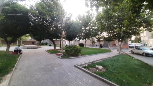 عکس پارک سه گوش