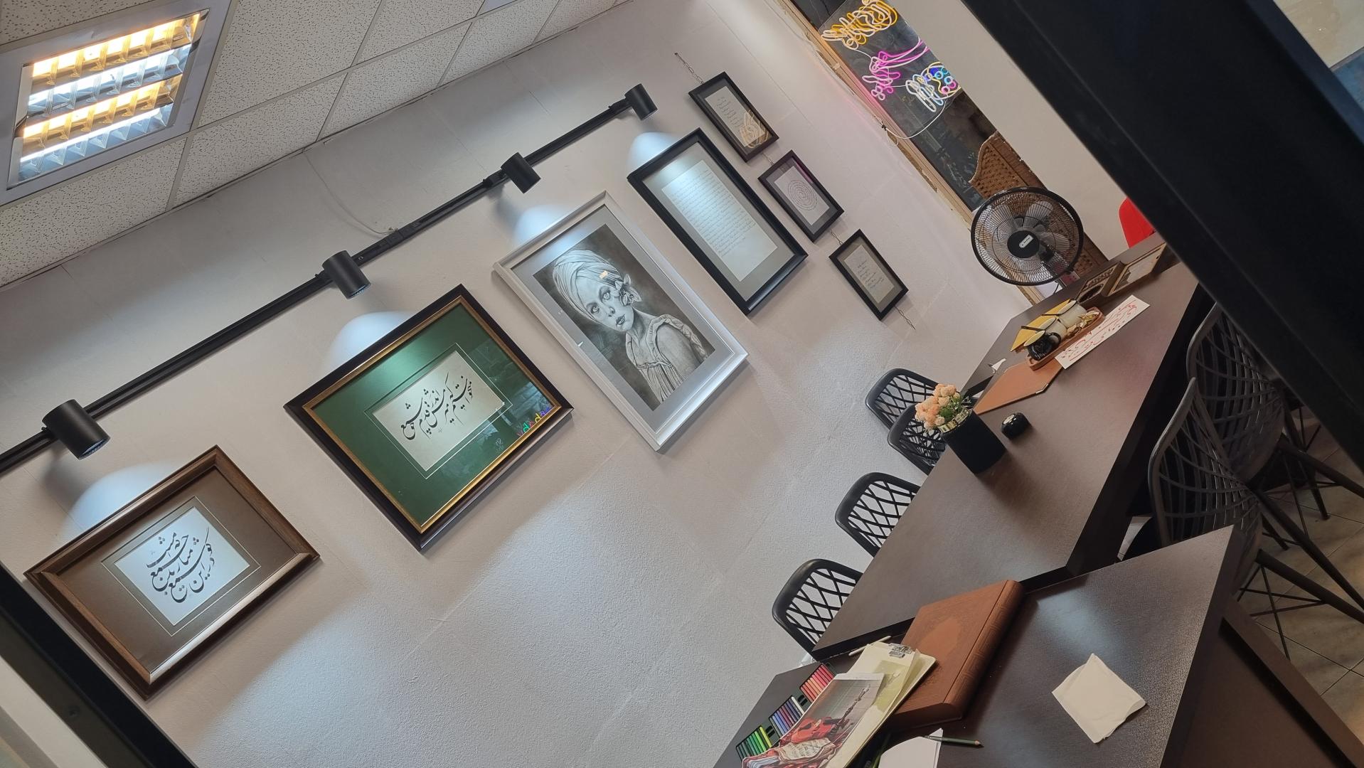 عکس گالری هنری پرهام شعبه ۲