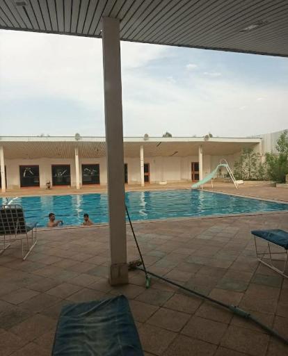 عکس استخر روباز مرجان