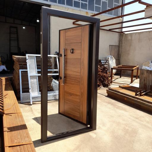 عکس ایمن درب شرق 