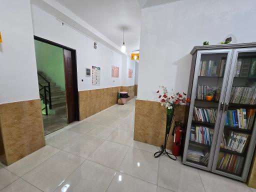 دبستان غیر دولتی دخترانه آیندگان