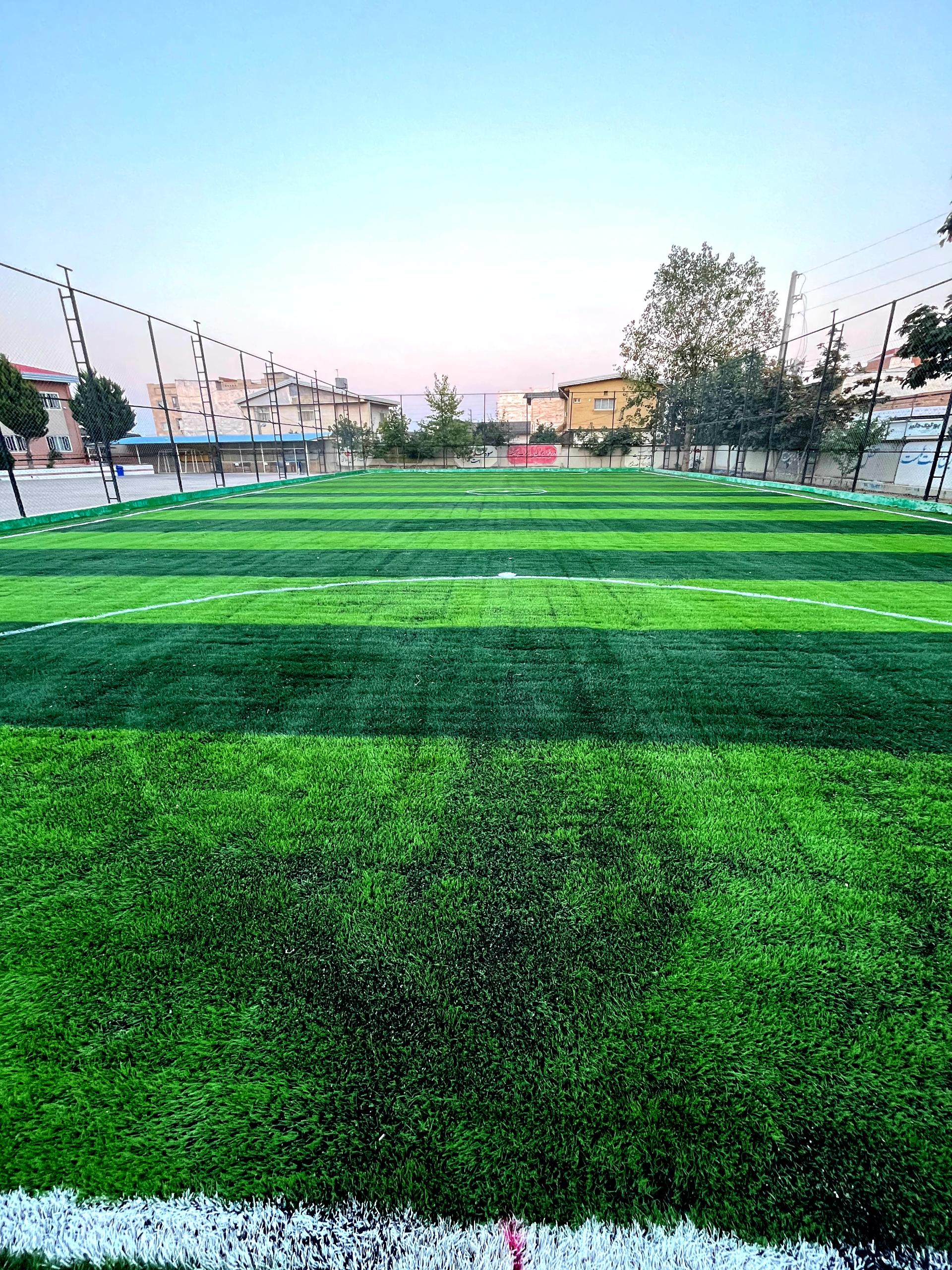 عکس چمن مصنوعی