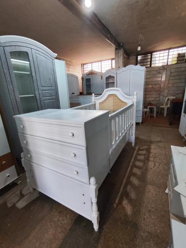 عکس سیسمونی و سرویس خواب نجاران